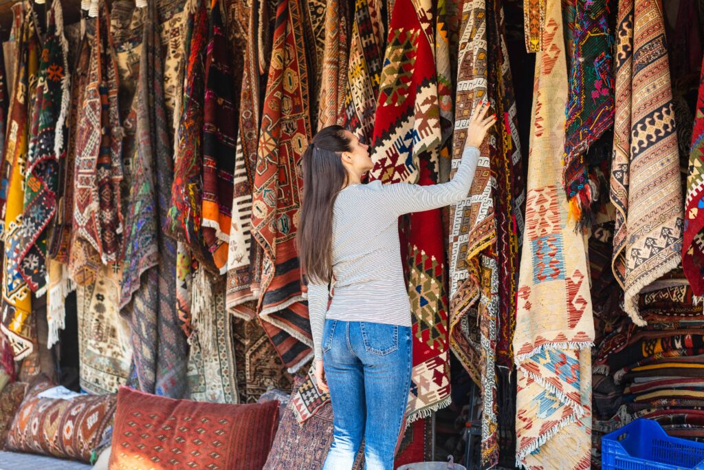Handgemaakte tapijten in Albanië 
