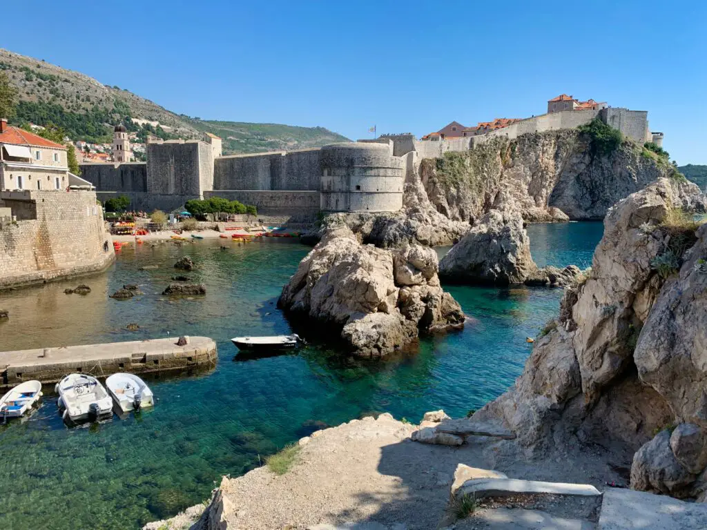 Koudste rivier ter wereld Neretva in Dubrovnik in Kroatië