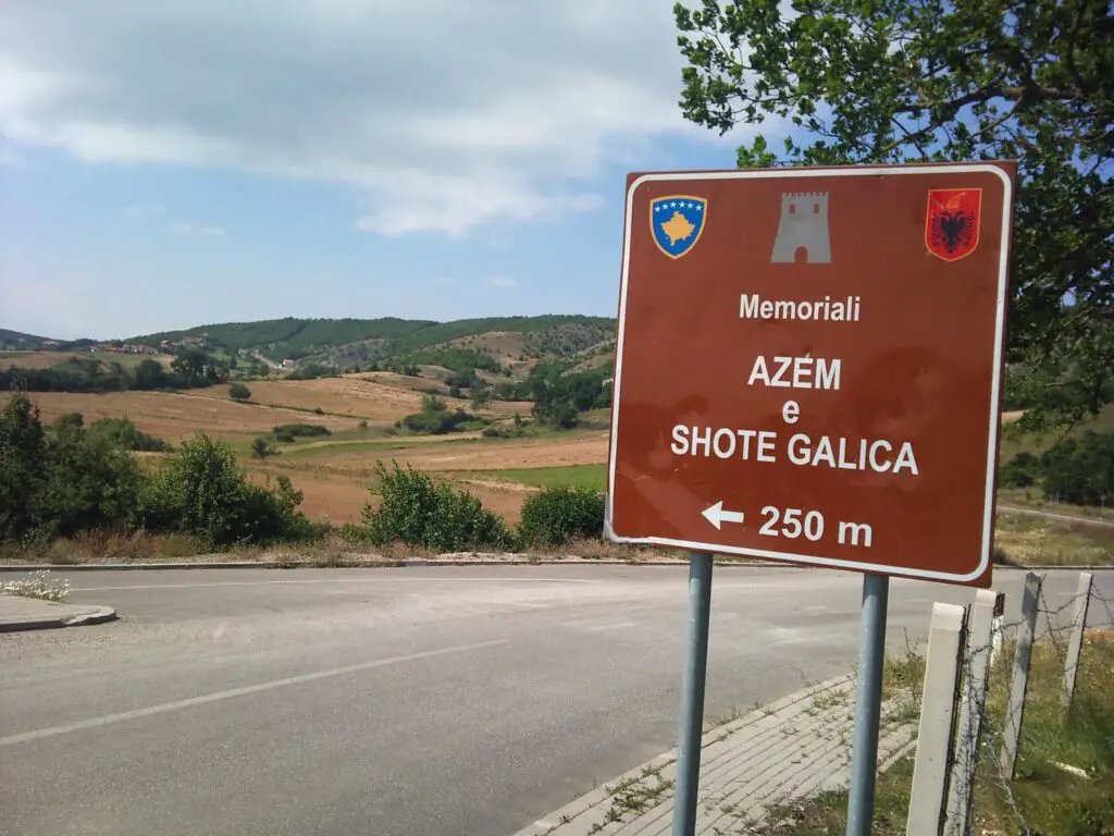 Gedenkplaats van Shote Galica in Albanië